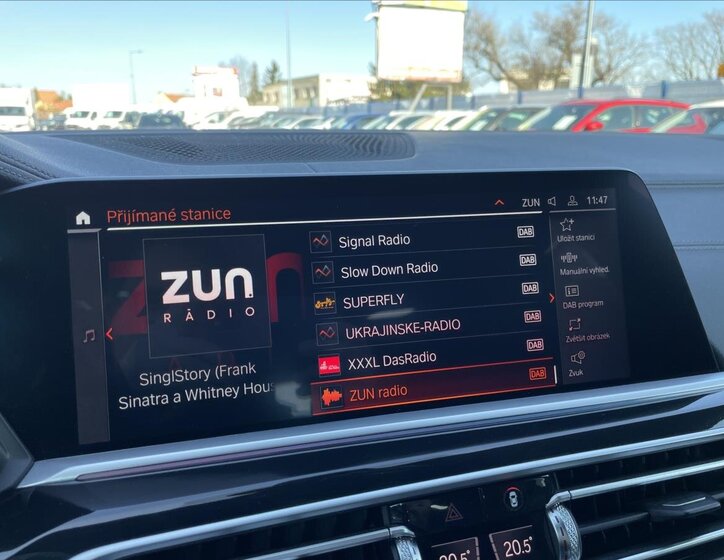 BMW X7 SUV / Terénní 3,0 l 195 kw