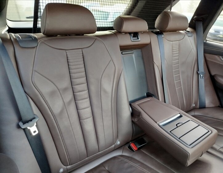 BMW X5 SUV 3,0 l 280 kw