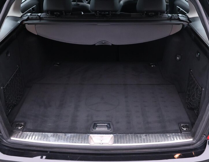 Mercedes-Benz Třídy C Kombi 1,8 l 115 kw