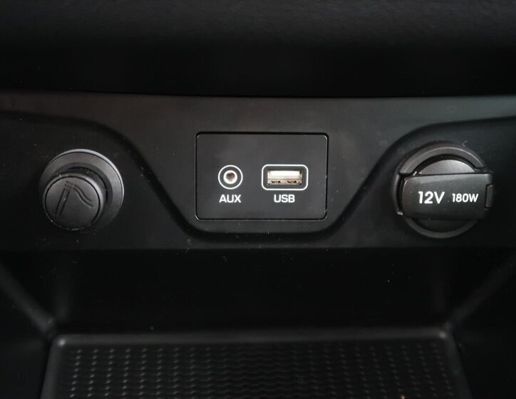 Hyundai Tucson SUV 2,0 l 100 kw