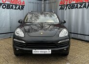 Porsche Cayenne Kombi 4,8 l 294 kw