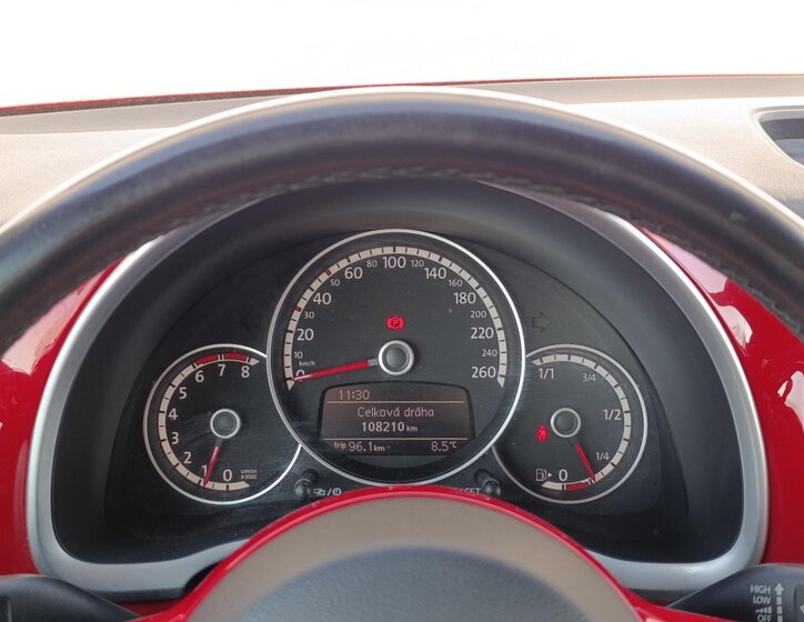 Volkswagen Beetle Kabriolet 1,2 l 77 kw