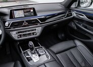 BMW Řada 7 Sedan 3,0 l 294 kw