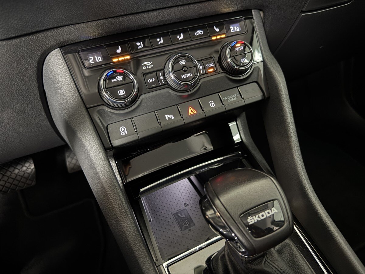 Škoda Karoq SUV / Terénní 2,0 l 85 kw