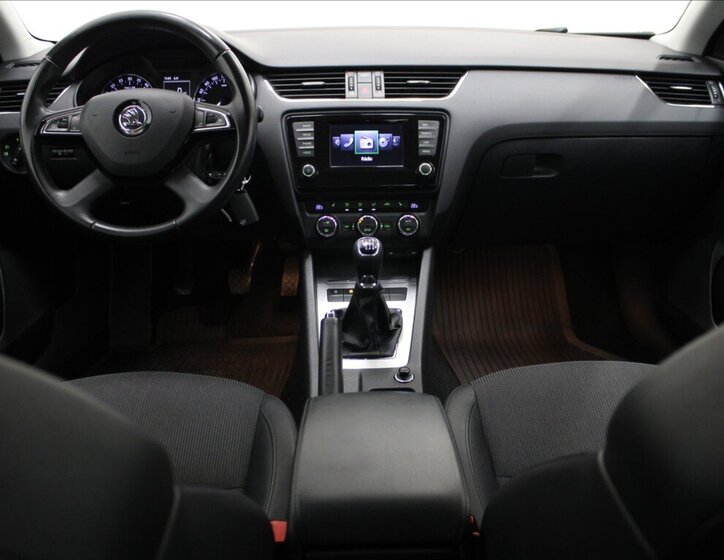 Škoda Octavia Kombi 2,0 l 110 kw