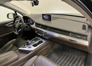 Audi SQ7 SUV 4,0 l 320 kw