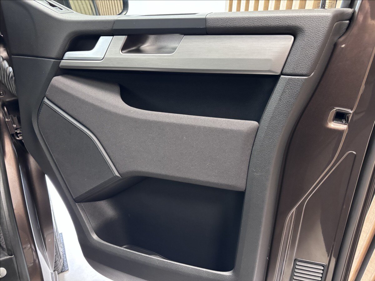 Volkswagen Multivan Kombi 2,0 l 110 kw