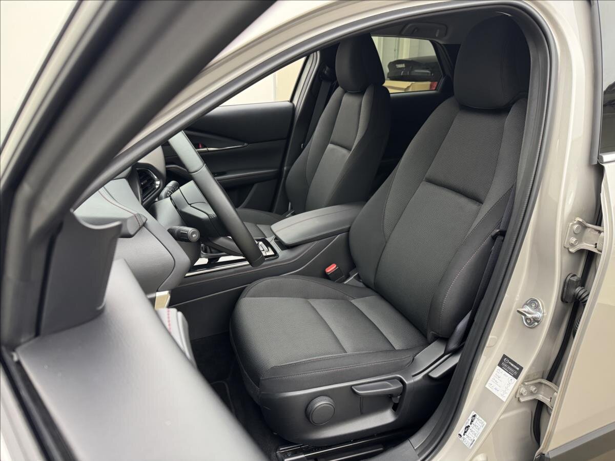 Mazda CX-30 SUV / Terénní 2,0 l 90 kw