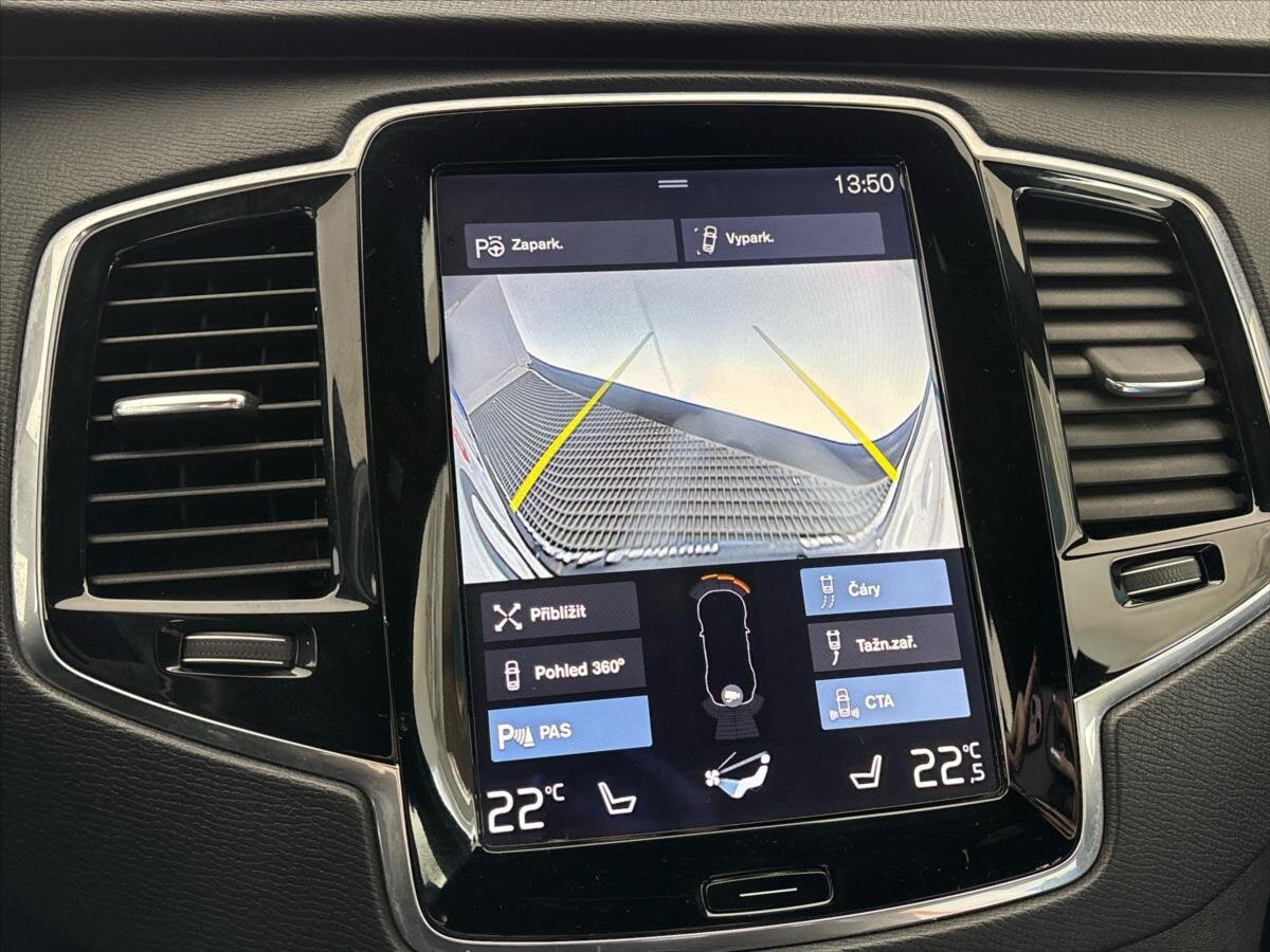 Volvo XC90 SUV / Terénní 2,0 l 173 kw