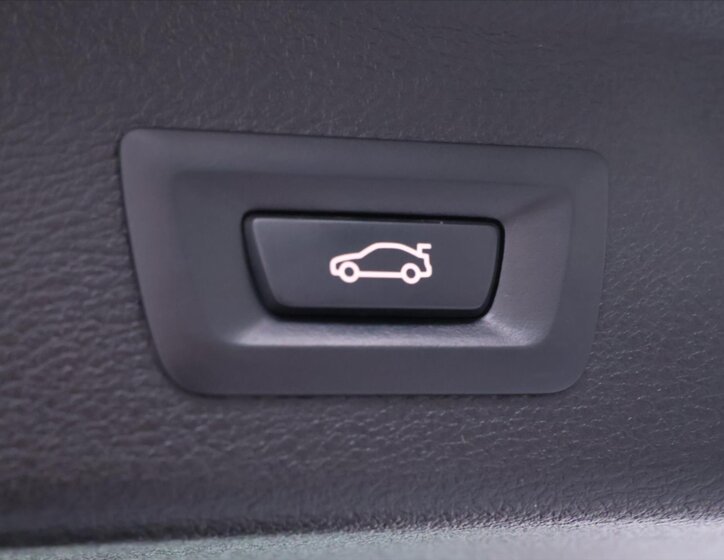 BMW X3 SUV 2,0 l 135 kw