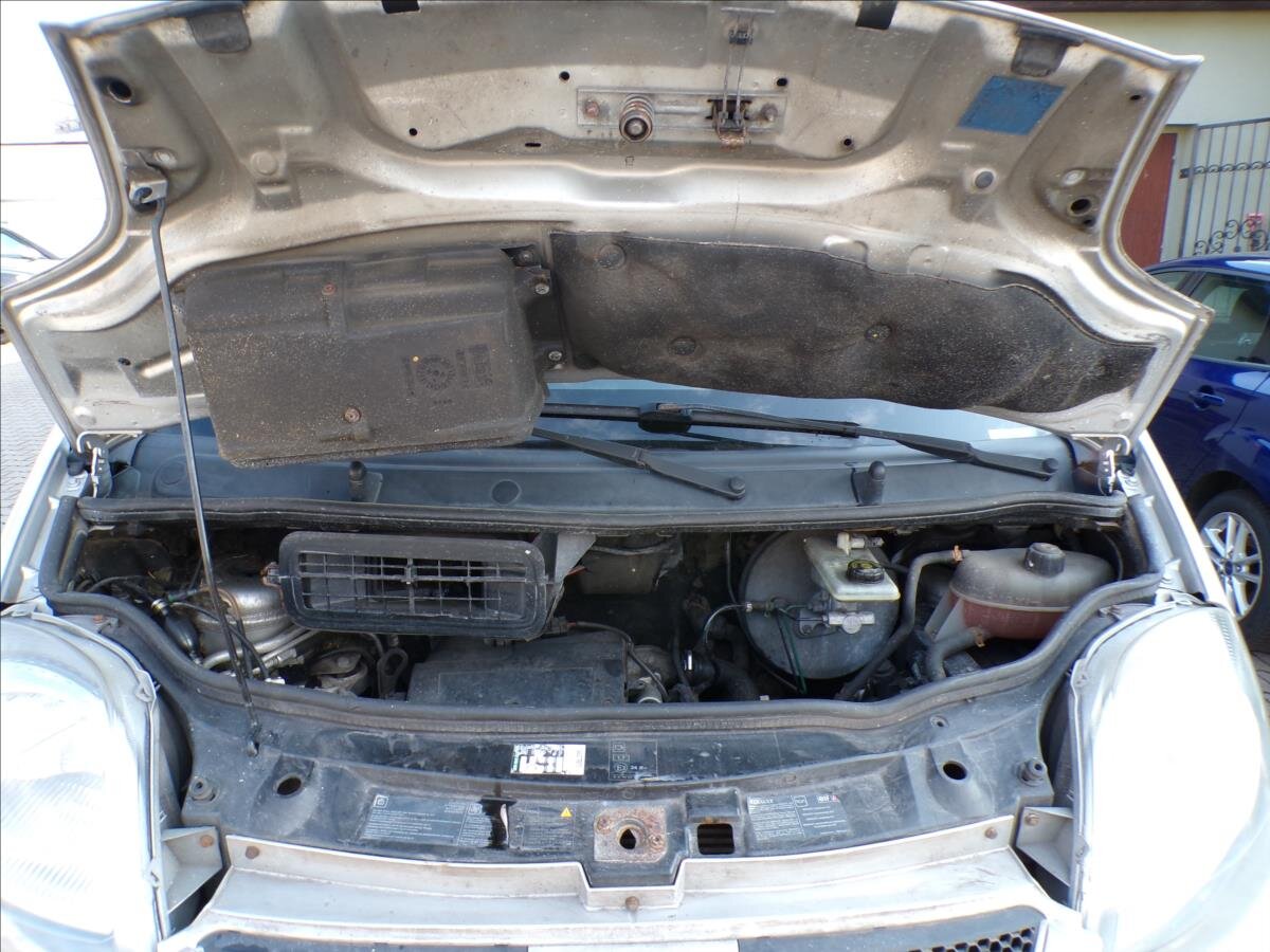 Renault Trafic Kombi 1,9 l 74 kw