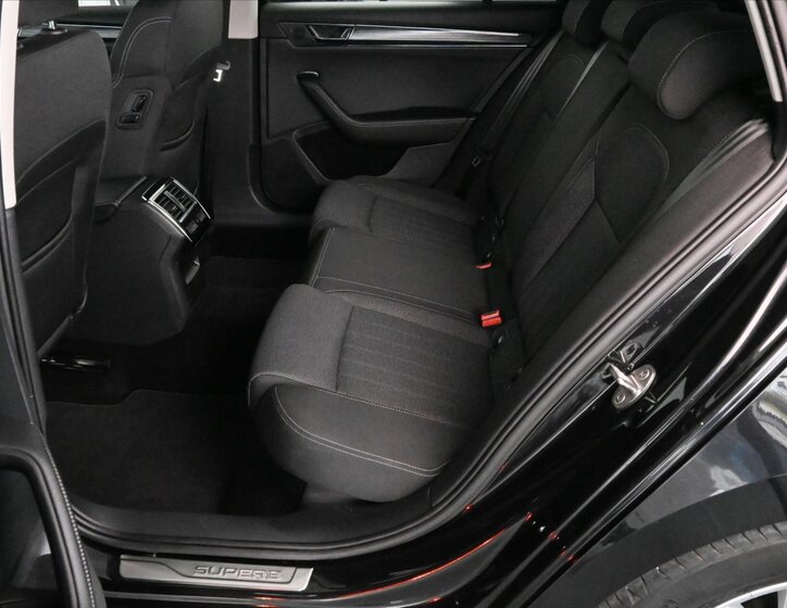 Škoda Superb Kombi 2,0 l 110 kw