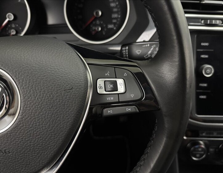 Volkswagen Tiguan 11