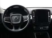 Volvo XC40 SUV / Terénní 2,0 l 182 kw