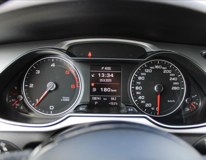 Audi A4 Kombi 2,0 l 130 kw