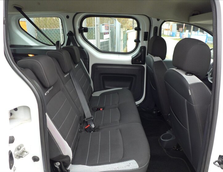 Dacia Dokker Kombi 1,5 l 66 kw