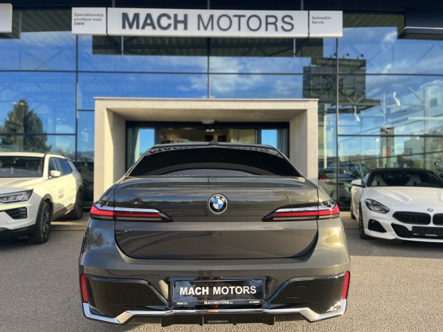 BMW Řada 7
