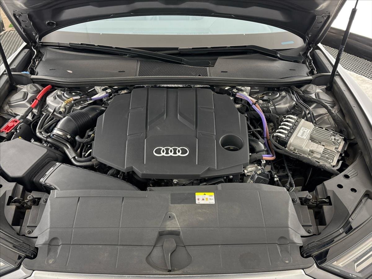 Audi A6 Allroad Kombi 3,0 l 253 kw
