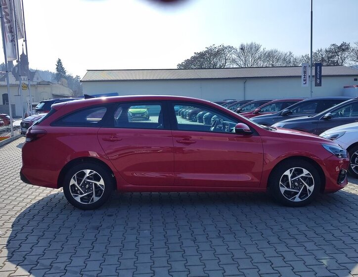 Hyundai i30 Kombi 1,5 l 103 kw