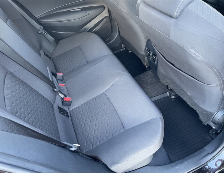 Suzuki Swace Kombi 1,8 l 72 kw