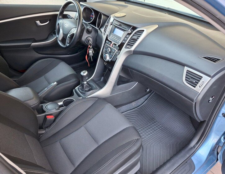 Hyundai i30 Kombi 1,6 l 88 kw