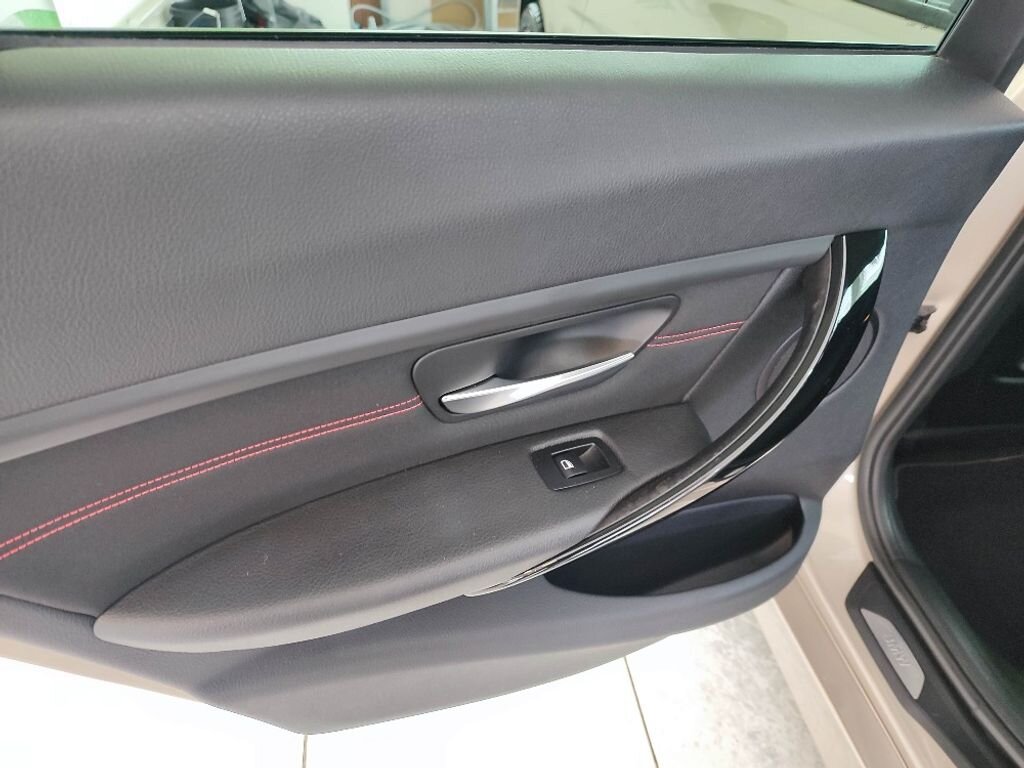 BMW Řada 3 Kombi 2,0 l 135 kw