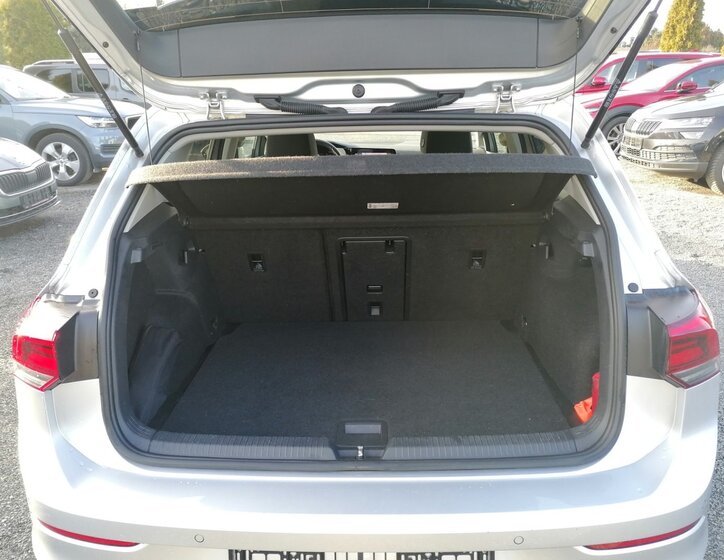 Volkswagen Golf Hatchback 1,5 l 96 kw