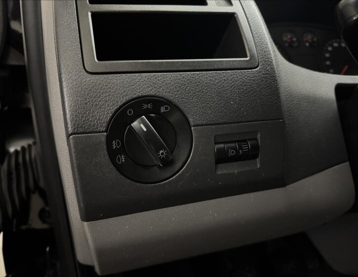 Volkswagen Transporter 8