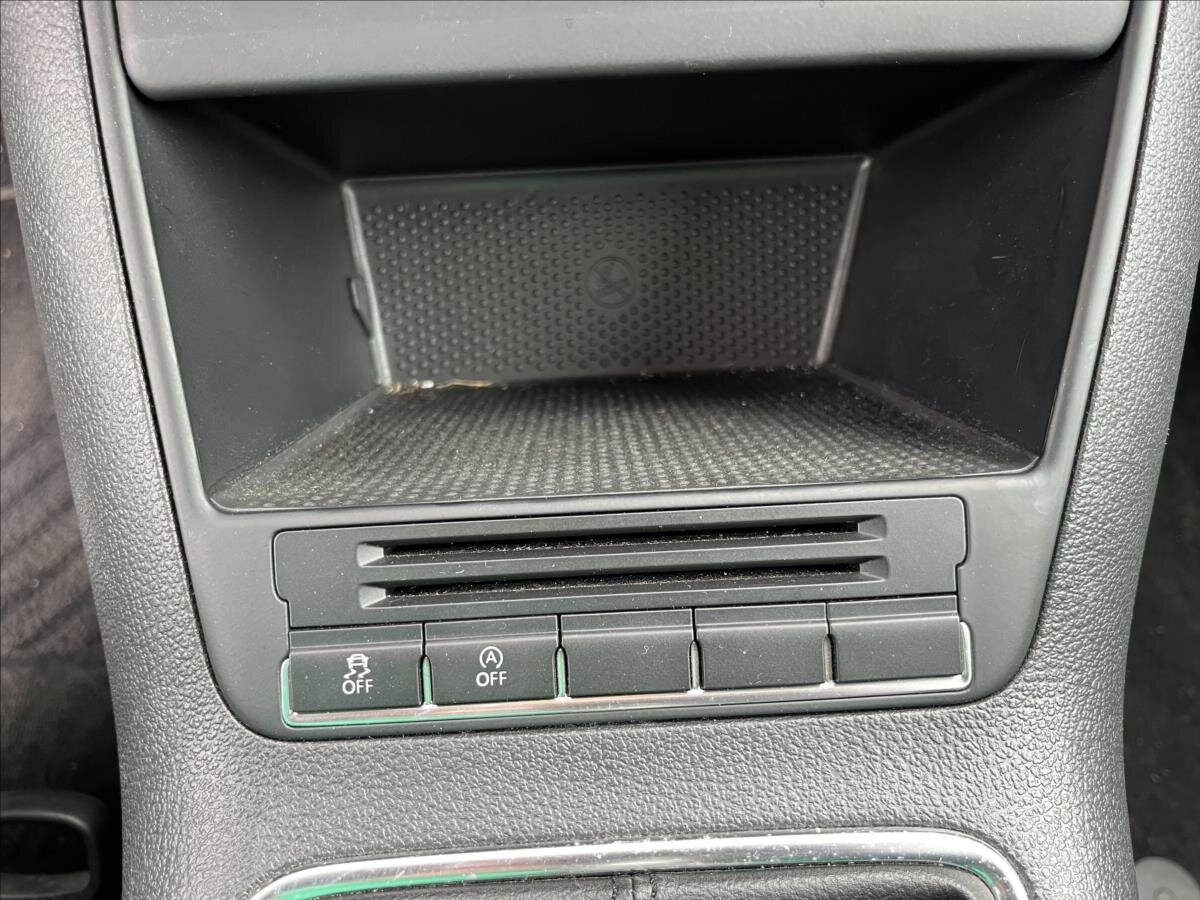 Volkswagen Tiguan SUV / Terénní 1,4 l 90 kw