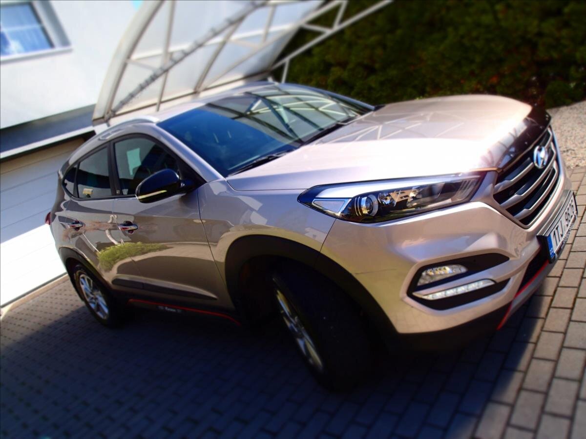 Hyundai Tucson SUV / Terénní 1,6 l 130 kw