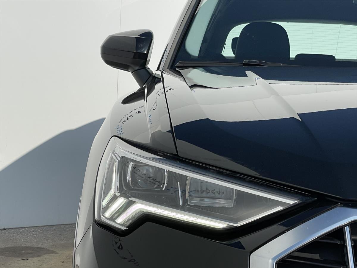 Audi Q3 SUV / Terénní 1,5 l 110 kw