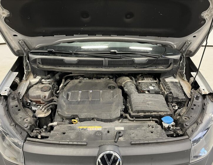 Volkswagen Caddy Skříň 2,0 l 55 kw