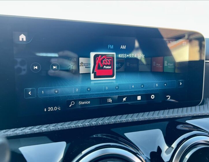 Mercedes-Benz CLA Kombi 1,5 l 85 kw