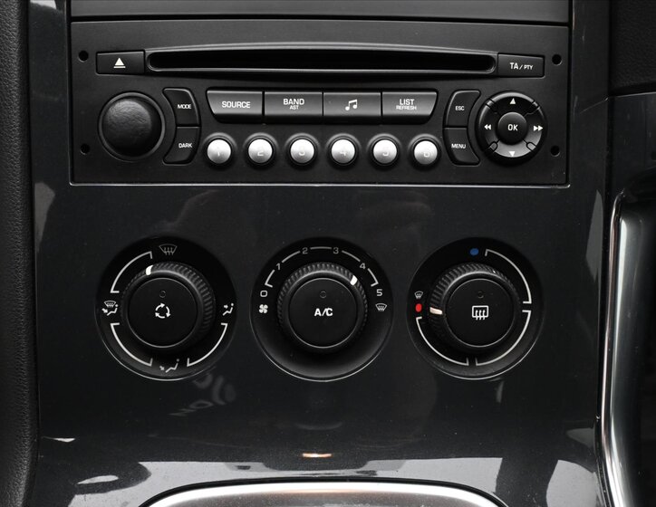 Peugeot 3008 MPV 1,6 l 82 kw