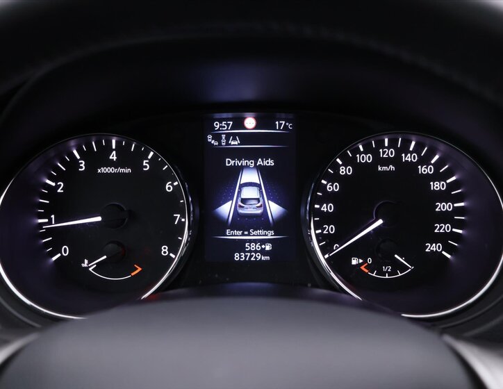 Nissan Qashqai SUV / Terénní 1,2 l 85 kw