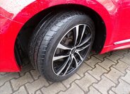 Suzuki Kizashi Sedan / Limuzína 2,4 l 131 kw