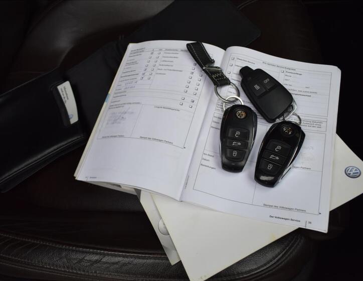 Volkswagen Touareg 25