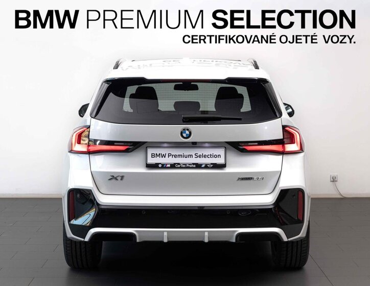 BMW X1 SUV 2,0 l 160 kw