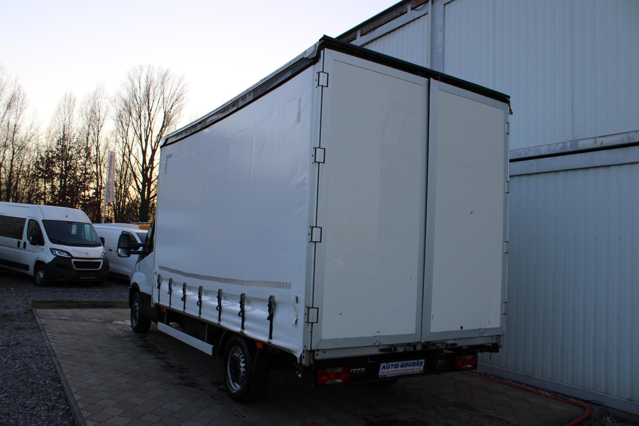 Iveco Daily Ostatní 2,3 l 114 kw