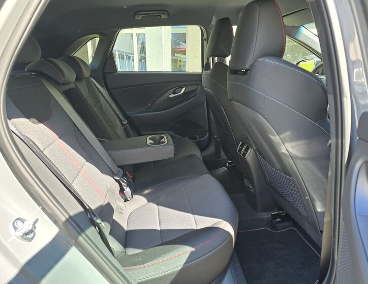 Hyundai i30 Hatchback 1,5 l 103 kw
