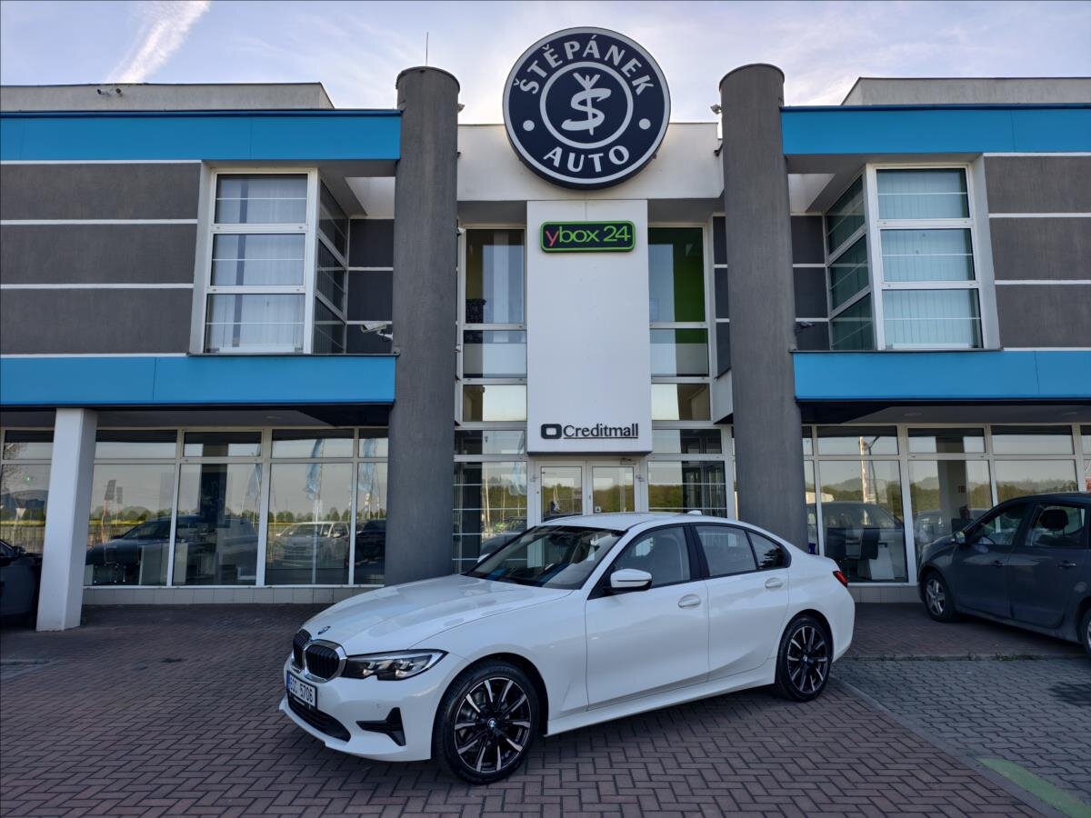BMW Řada 3 Sedan / Limuzína 2,0 l 140 kw