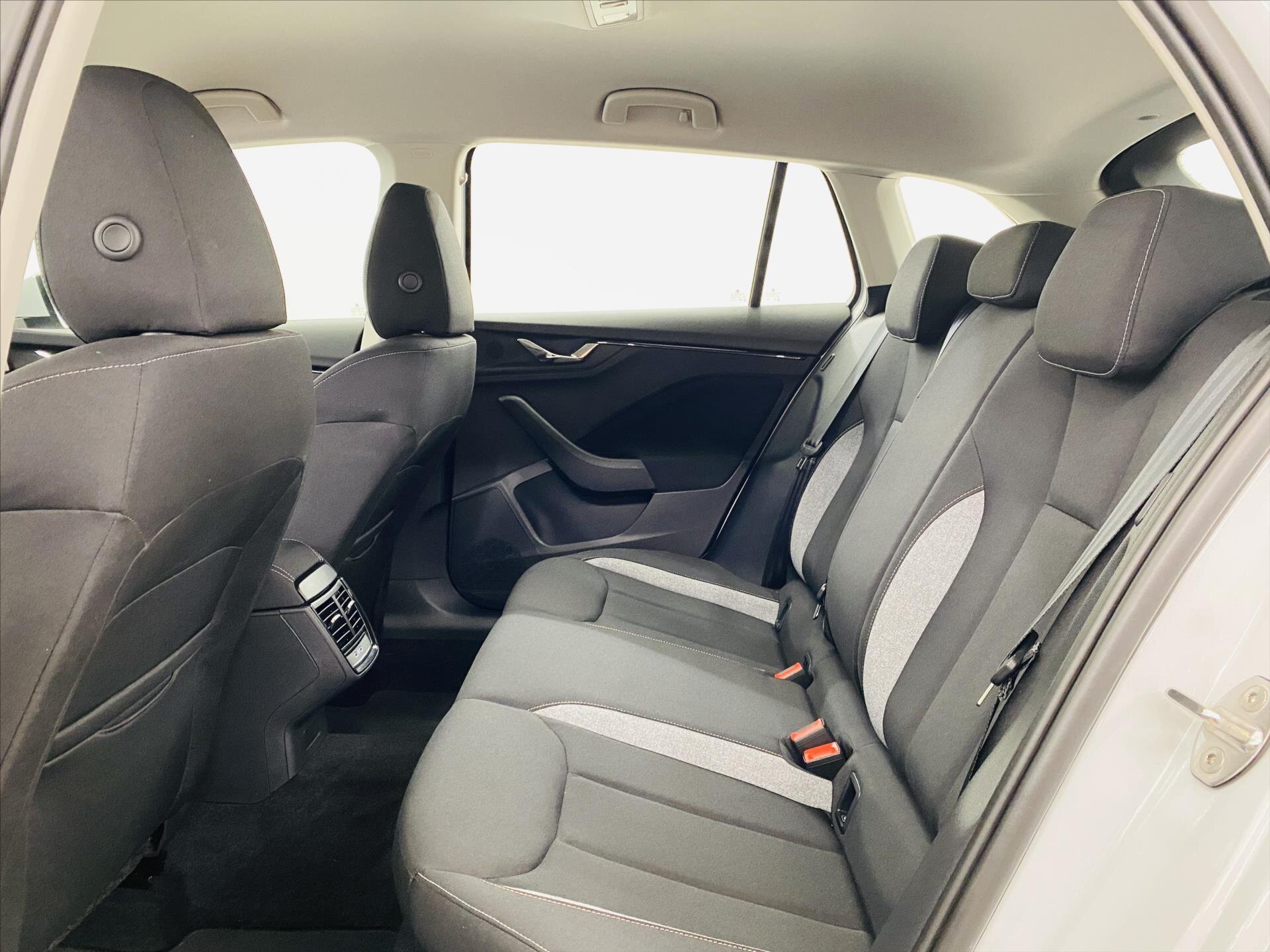 Škoda Scala Hatchback 999,0 85 kw