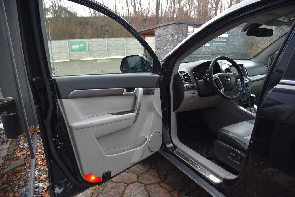 Chevrolet Captiva SUV 2,2 l 135 kw
