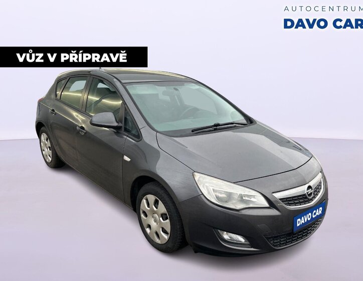 Opel Astra Hatchback 1,4 l 88 kw