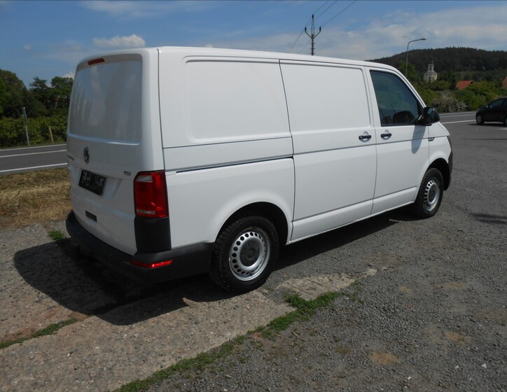 Volkswagen Transporter 8