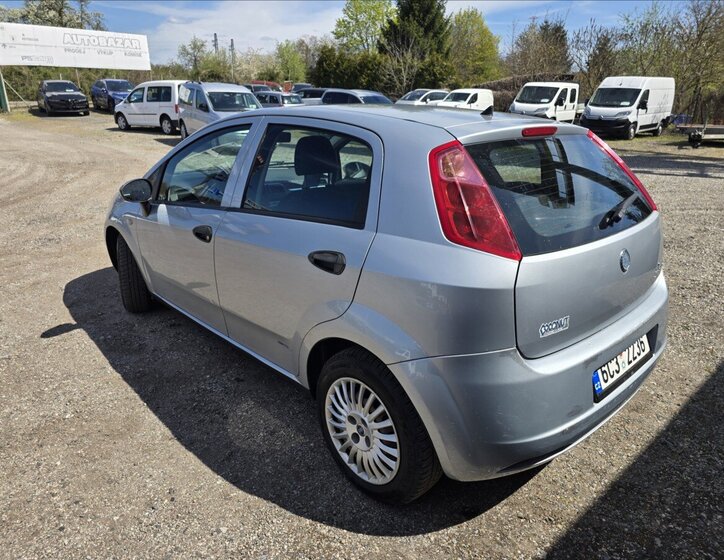Fiat Punto Kombi 1,4 l 57 kw