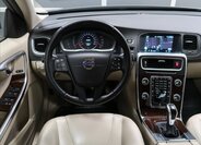 Volvo S60 Sedan / Limuzína 2,0 l 140 kw