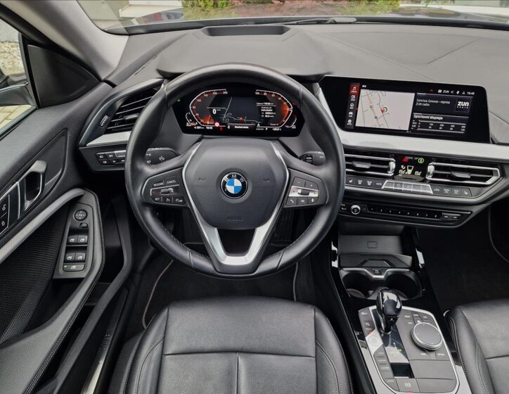 BMW Řada 2 12