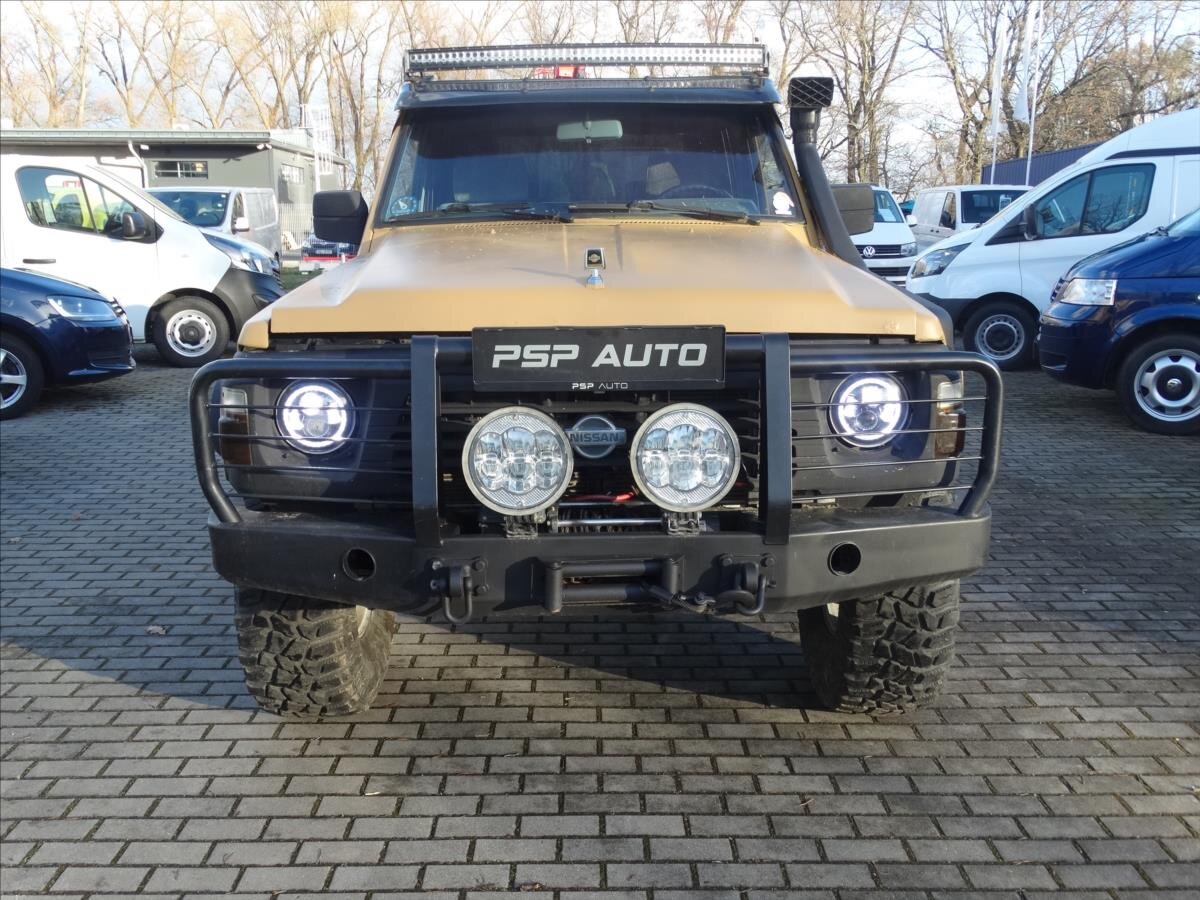 Nissan Ostatní Pick-up 2,8 l 85 kw