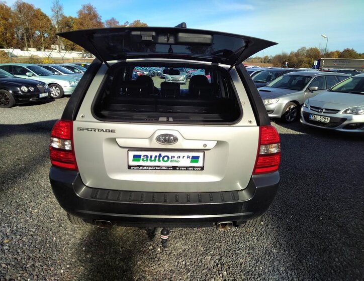 KIA Sportage SUV / Terénní 2,0 l 103 kw